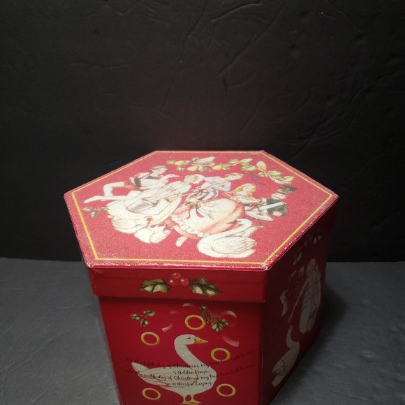 Vintage 12 DAYS Of CHRISTMAS Sugar Balls Ornaments in Decorative Hexagon Box - Picture 9 of 12